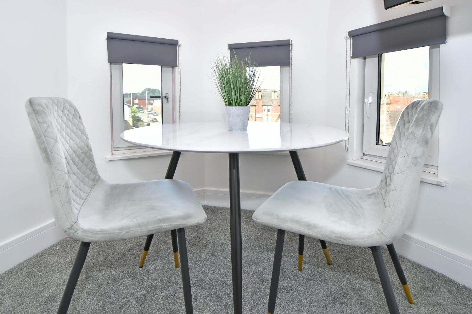 One Battison - Affordable Rooms, Suites & Studios In Stoke On Trent Ngoại thất bức ảnh