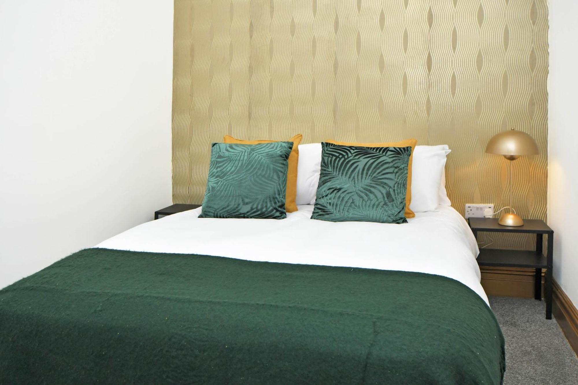 One Battison - Affordable Rooms, Suites & Studios In Stoke On Trent Ngoại thất bức ảnh