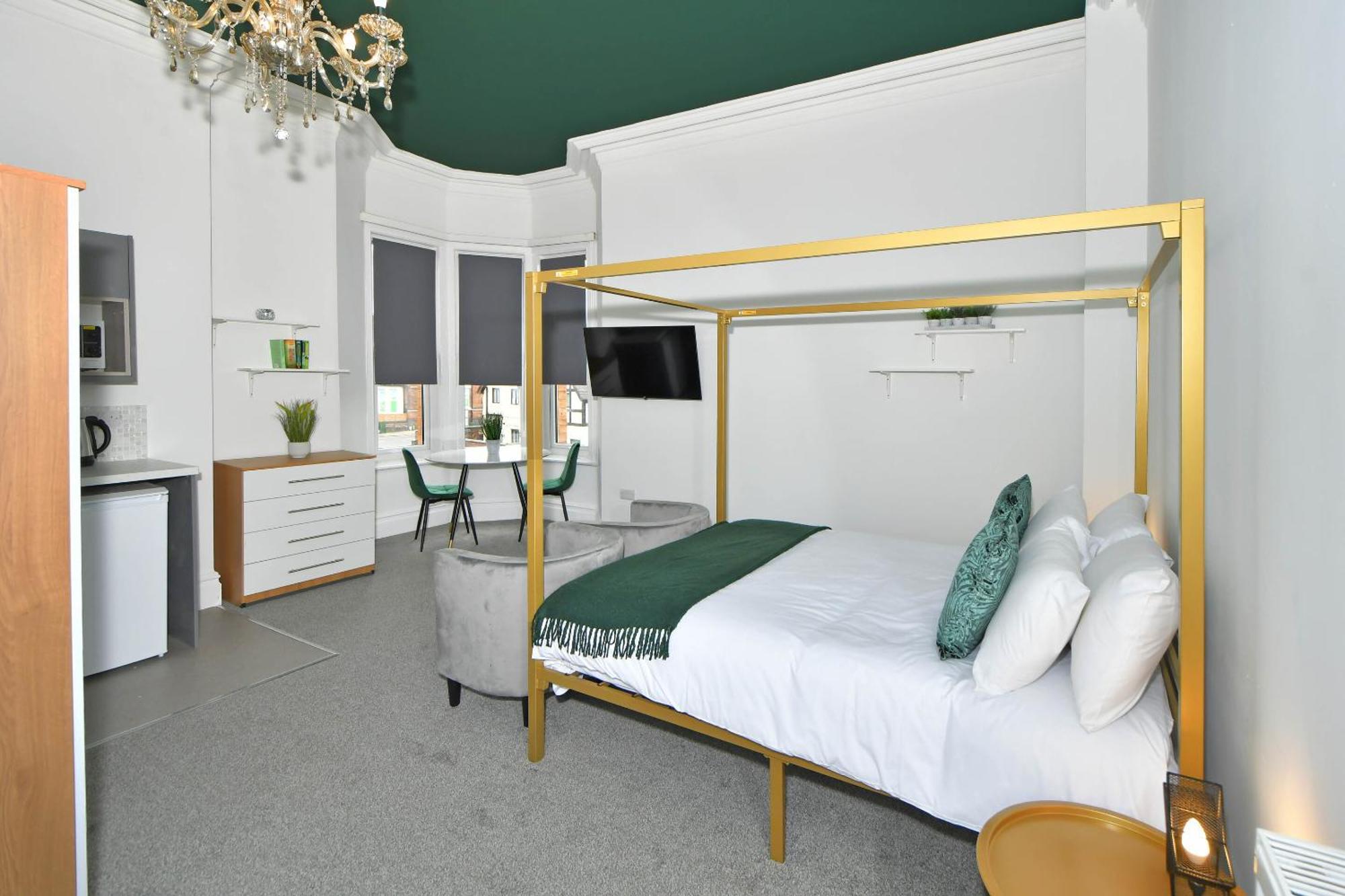One Battison - Affordable Rooms, Suites & Studios In Stoke On Trent Ngoại thất bức ảnh